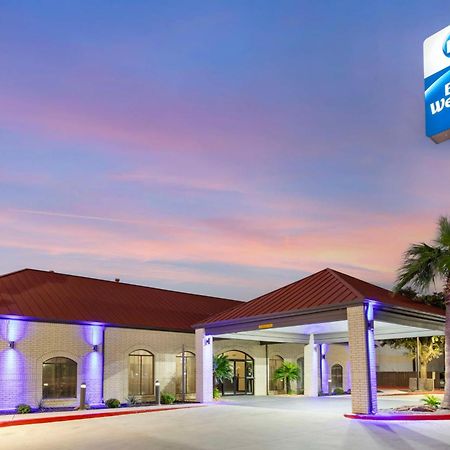 Best Western Near Lackland Afb Seaworld San Antonio Exterior photo